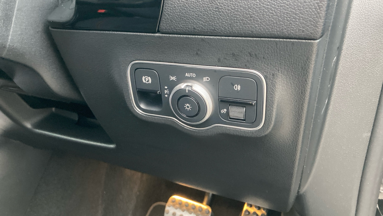 Mercedes-Benz GLA 250e AMG Line Executive 5dr Auto Hatchback